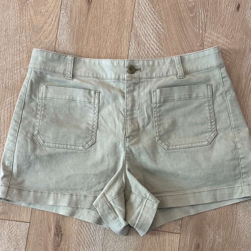 J Crew shorts size 6